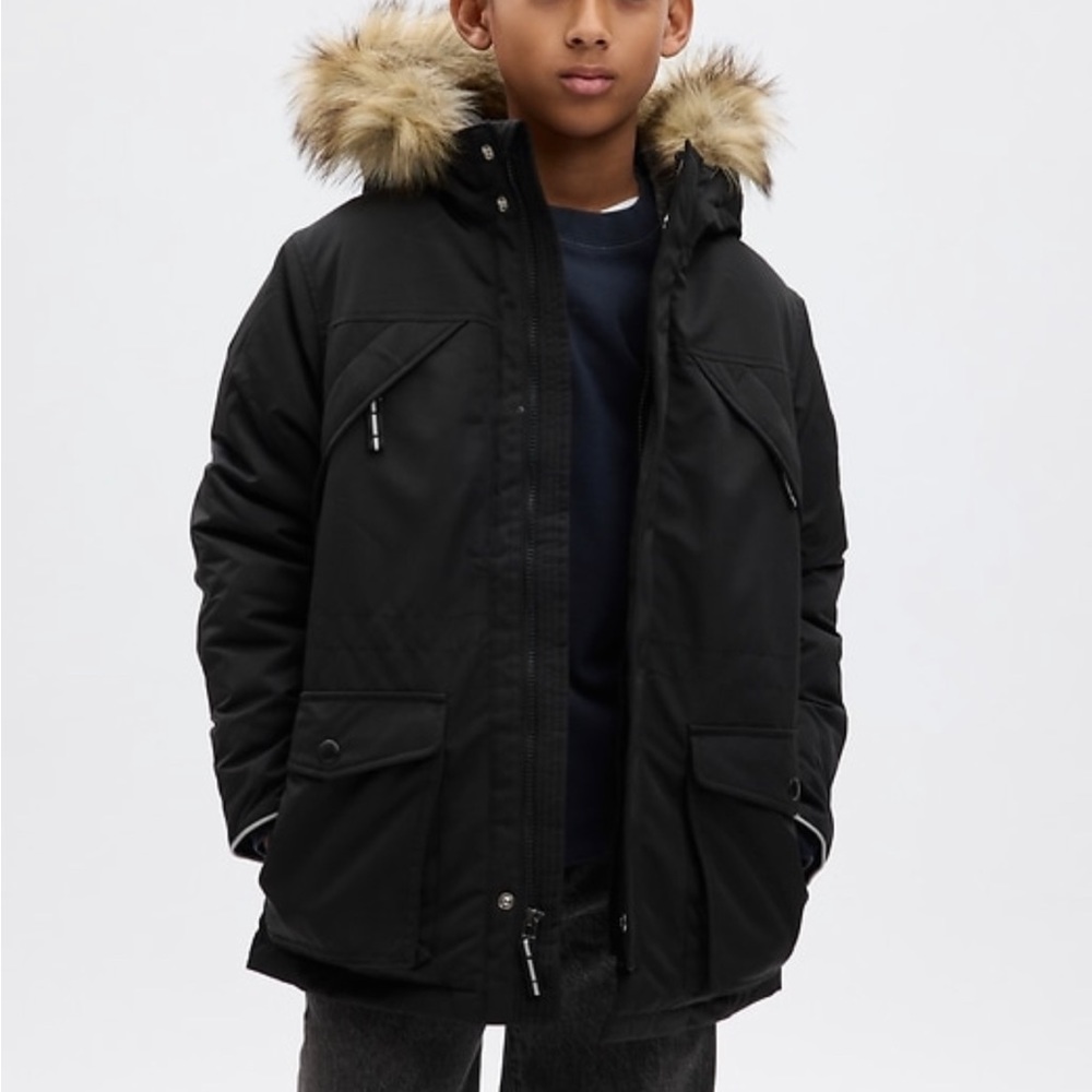 GAP kids size SMALL warm coat